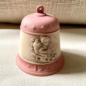1989 Goebel Hummel First Edition Ceramic Bell Ceramic Bell Christmas Series